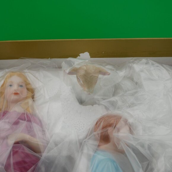 Lenox Renaissance Nativity Children Of Bethlehem Figurines VTG LE NIB RETIRED - Picture 4 of 6